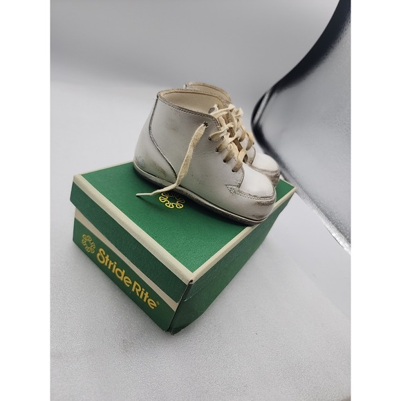 Vintage Stride Rite Baby Shoes White Size 3.5 D Leather with Box - Picture 5 of 10